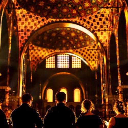 LUMINISCENCE immersive light show in London