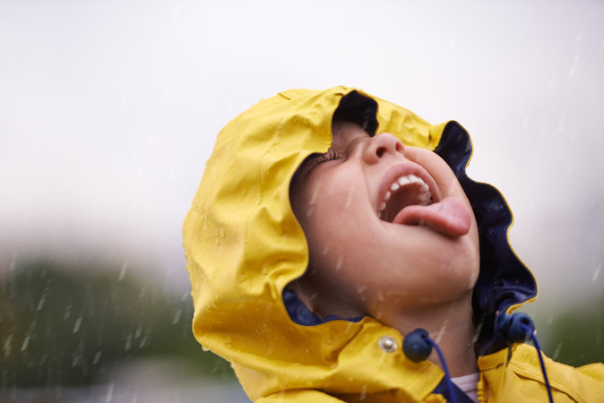 ☔ Top Rainy Day Activities for Kids in the UK – Stay Dry, Have Fun & Save Big with Kids Pass