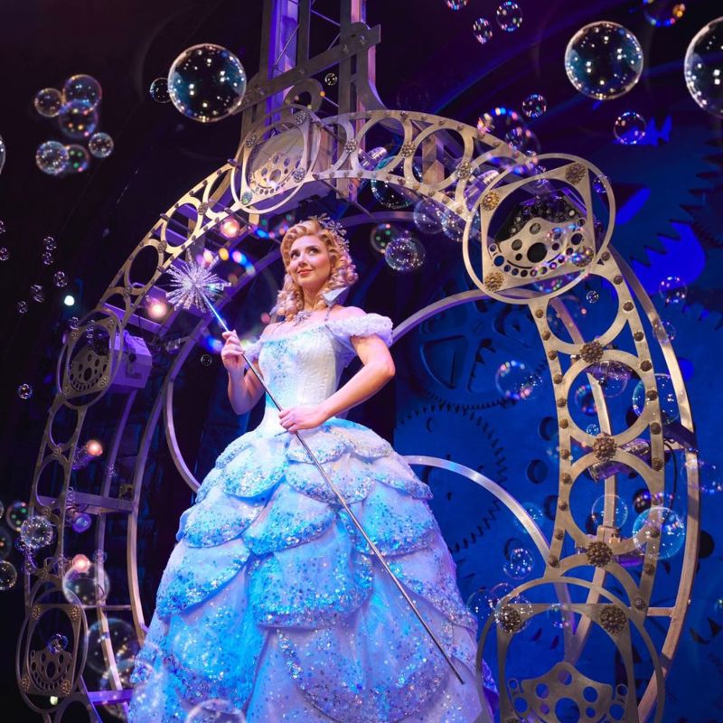 Glinda in Wicked at Apollo Victoria Theatre